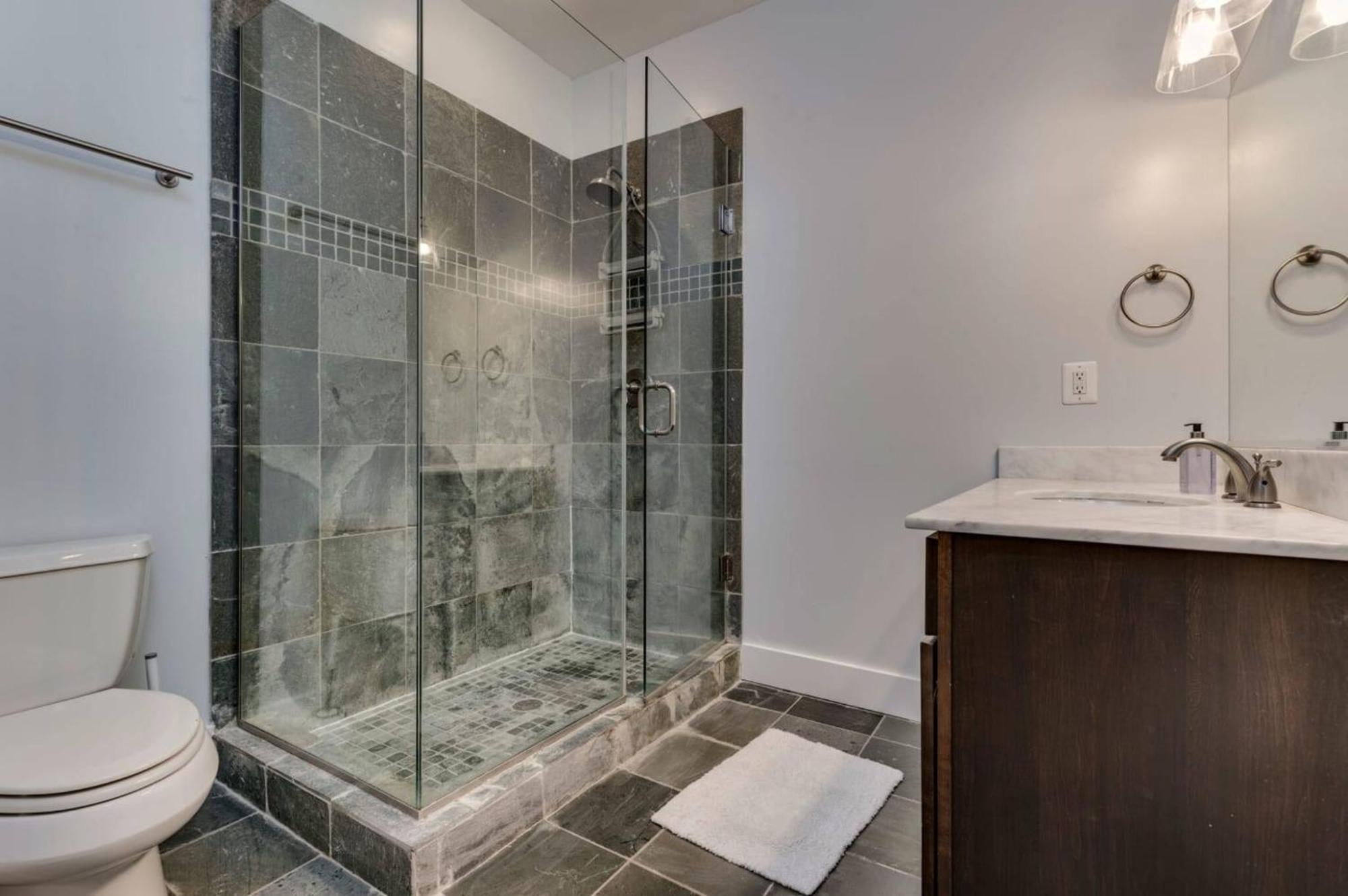 Luxe 2Bd2Ba Townhouse In Hip Area - Near Metro Apartment Washington Ngoại thất bức ảnh