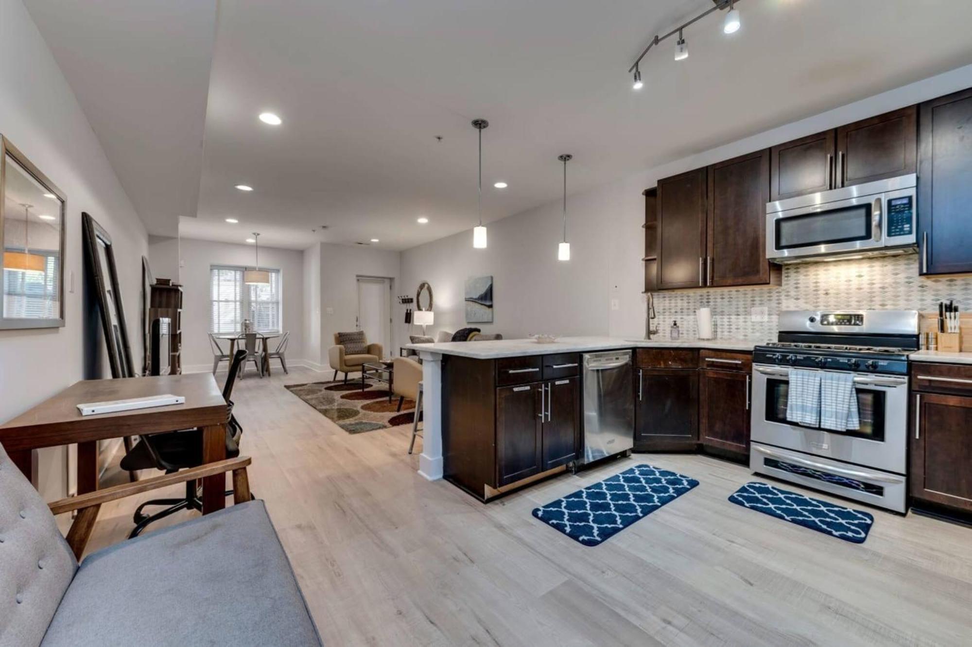 Luxe 2Bd2Ba Townhouse In Hip Area - Near Metro Apartment Washington Ngoại thất bức ảnh